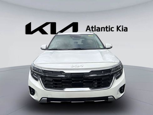 Certified 2024 Kia Seltos SX AWD/4WD image 2
