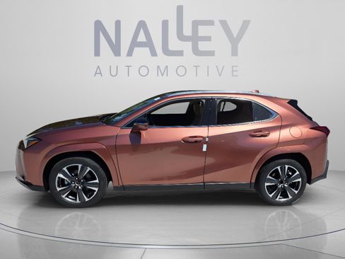 New 2026 Lexus UX 300h FWD image 2