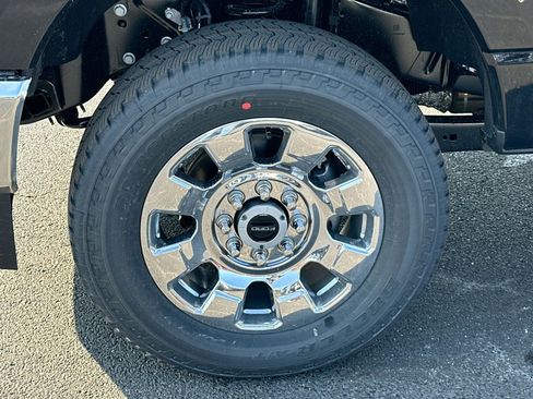 New 2026 Ford F250 Lariat w/ Chrome Package image 12