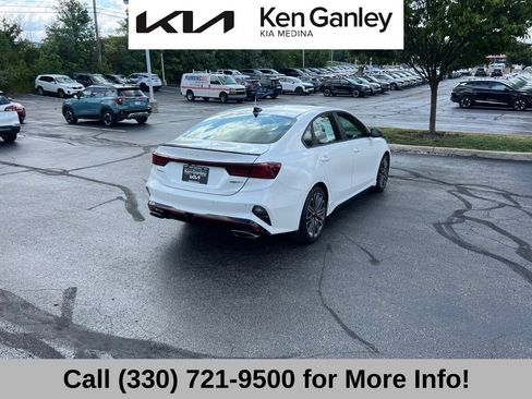Certified 2023 Kia Forte GT w/ GT2 Package FWD image 11