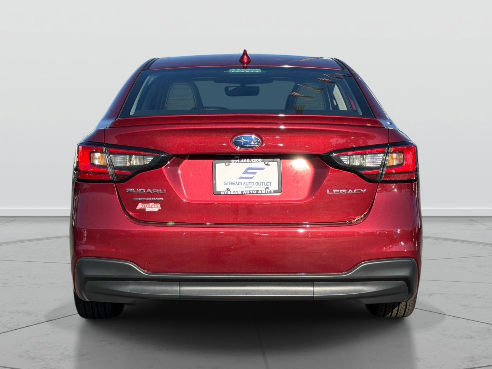 Used 2025 Subaru Legacy Limited AWD/4WD image 6