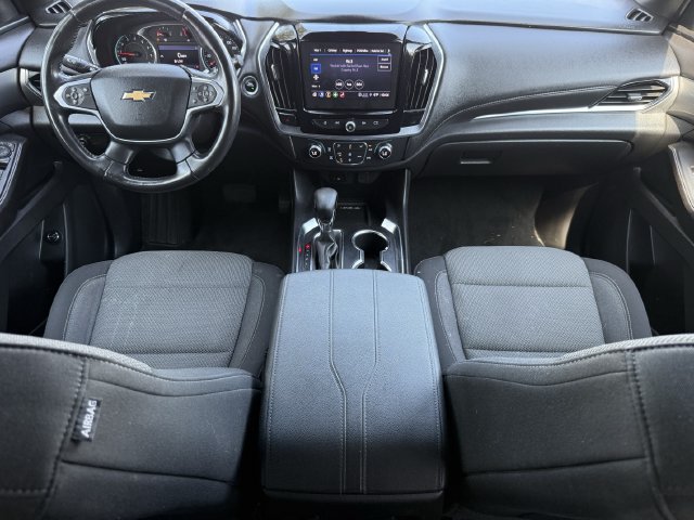 Used 2022 Chevrolet Traverse LT FWD image 10