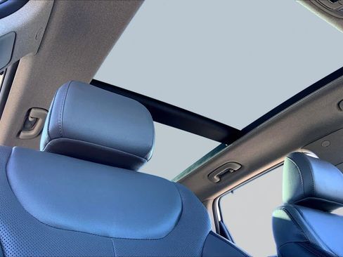 Used 2020 Hyundai Santa Fe Limited FWD image 14