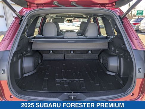 Certified 2025 Subaru Forester Premium image 33
