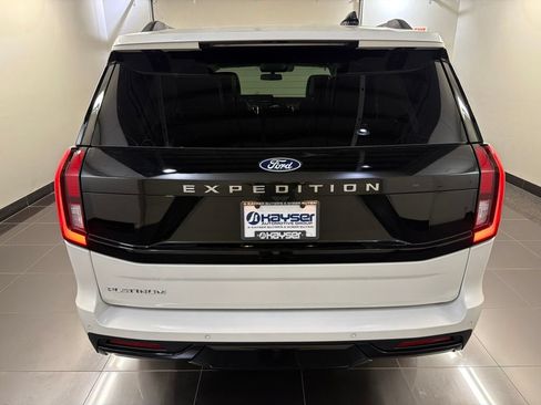 New 2027 Ford Expedition Platinum w/ Driver's Package AWD/4WD image 5