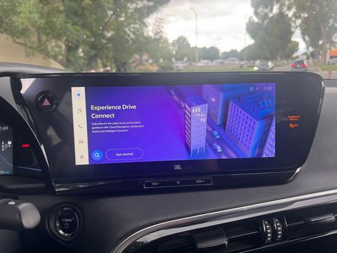 Used 2023 Toyota Mirai w/ Advanced Technology Package RWD image 12