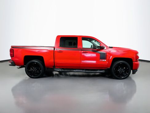 Used 2017 Chevrolet Silverado 1500 LT w/ Rally 2 Edition AWD/4WD image 3