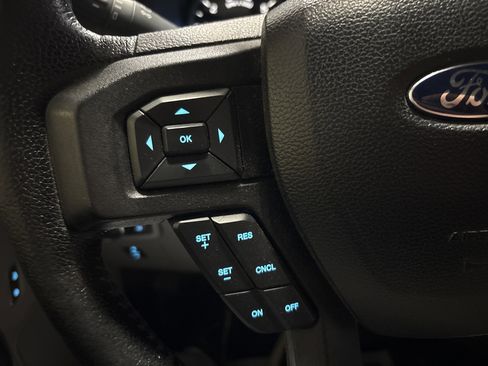 Used 2015 Ford F150 XLT w/ Equipment Group 302A Luxury image 19