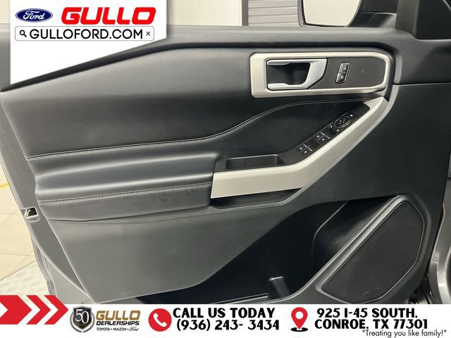 Used 2024 Ford Explorer XLT w/ Equipment Group 202A AWD/4WD image 18