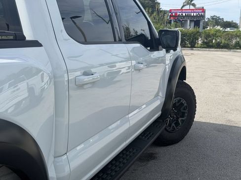 Used 2025 Ford F150 Raptor w/ Equipment Group 803A Raptor R AWD/4WD image 9