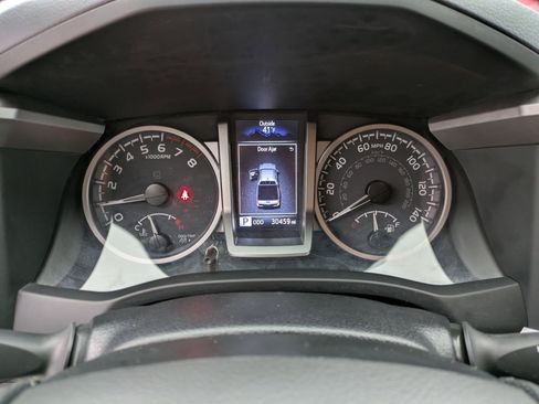 Used 2023 Toyota Tacoma Trail Edition image 10