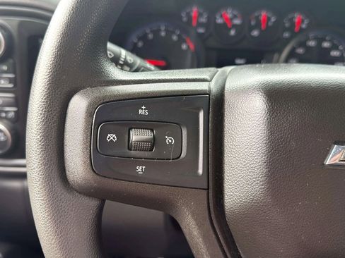 Used 2019 Chevrolet Silverado 1500 Custom w/ Custom Convenience Package image 22