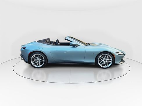 Used 2024 Ferrari Roma Spider image 9
