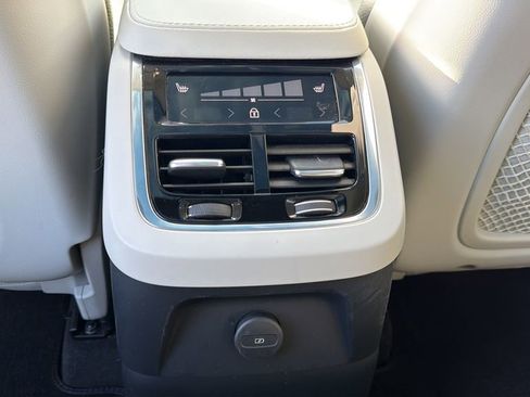 Used 2023 Volvo XC90 T8 Plus w/ Protection Package image 24