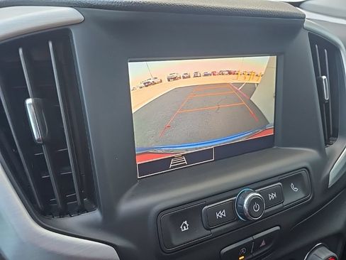 Certified 2024 GMC Terrain SLE w/ Driver Convenience Package FWD image 24