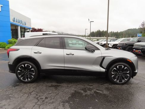 Used 2024 Chevrolet Blazer EV RS AWD/4WD image 9