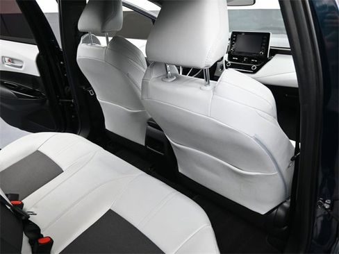 Used 2021 Toyota Corolla XSE image 12