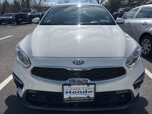 Used 2019 Kia Forte S image 2