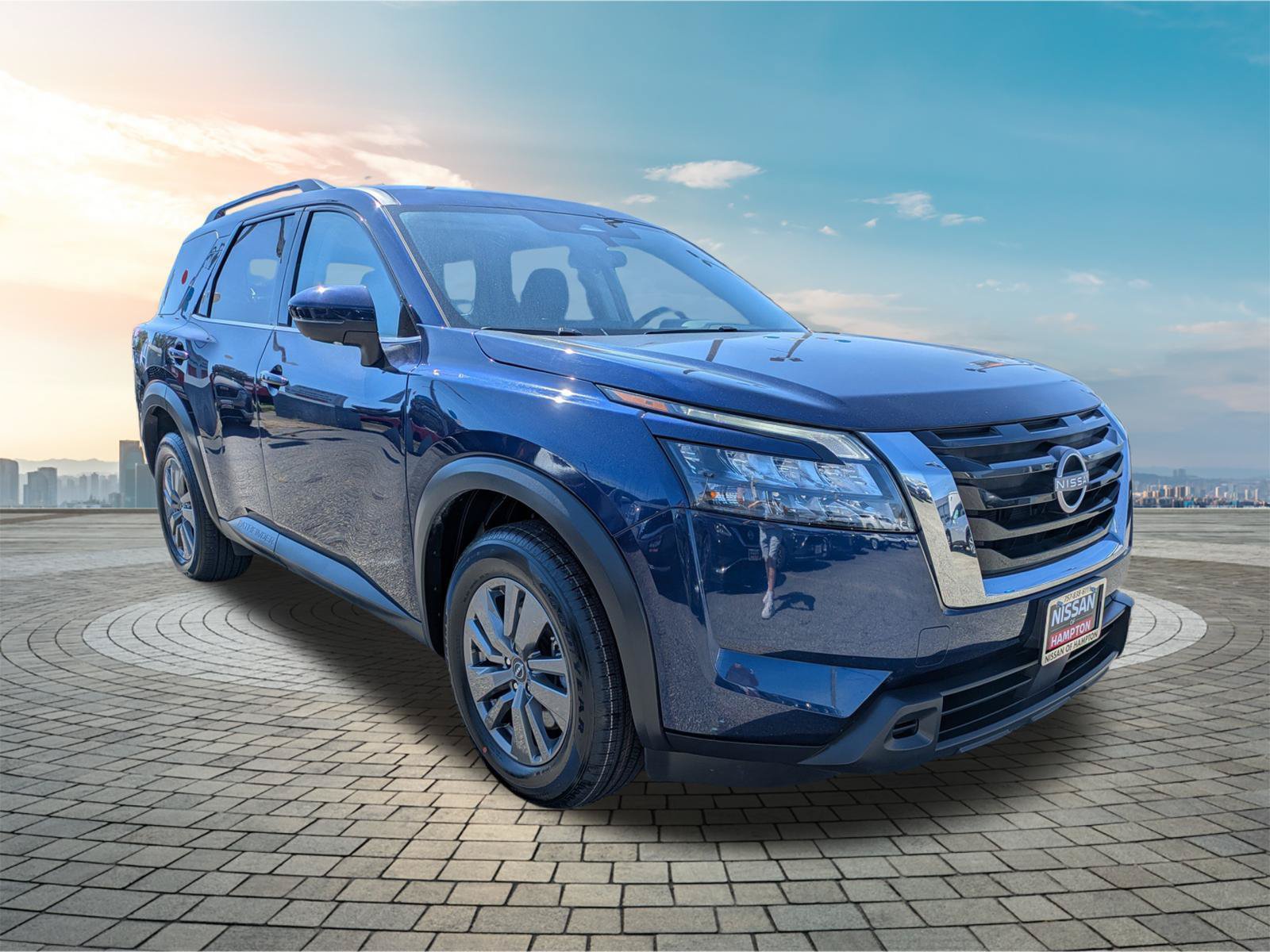 Certified 2024 Nissan Pathfinder SV FWD image 2