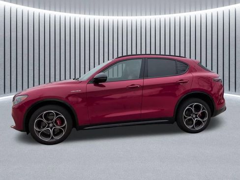 Used 2024 Alfa Romeo Stelvio Veloce AWD/4WD image 13