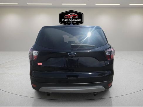 Used 2017 Ford Escape SE AWD/4WD image 5