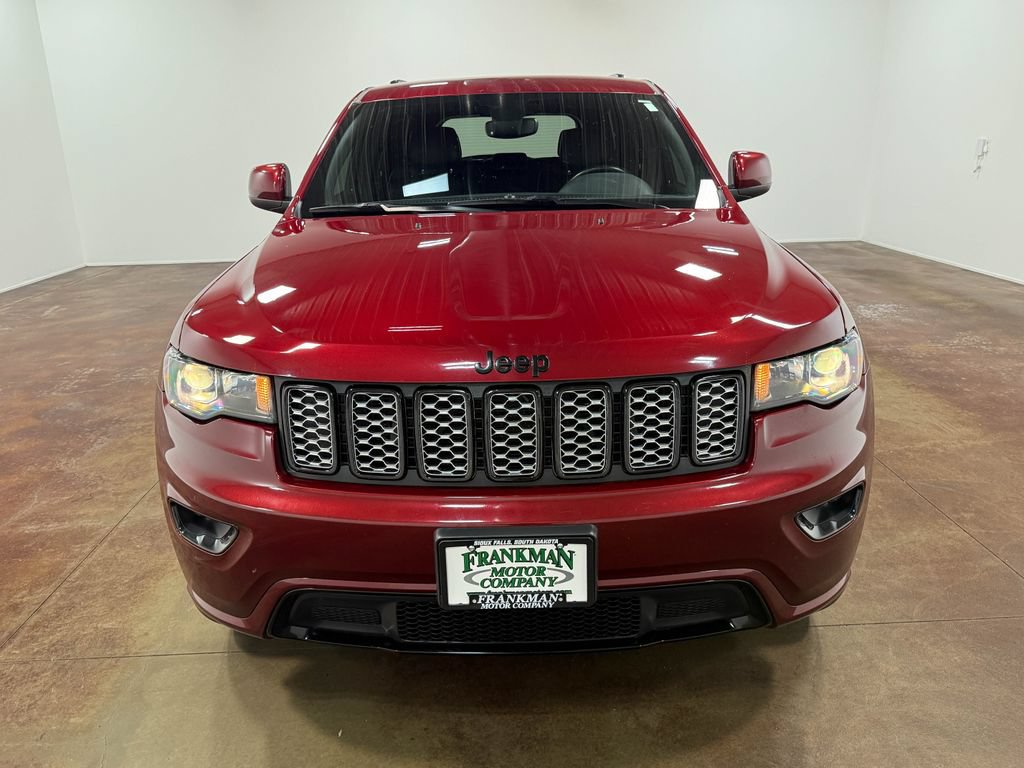 Used 2022 Jeep Grand Cherokee Laredo X AWD/4WD image 41