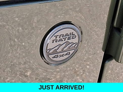 Used 2022 Jeep Gladiator Sport AWD/4WD image 30