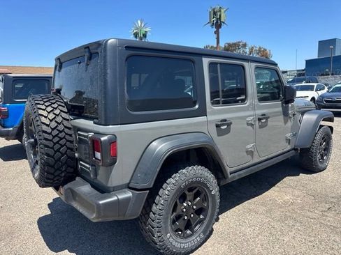 Used 2023 Jeep Wrangler Unlimited w/ Cold Weather Group AWD/4WD image 5
