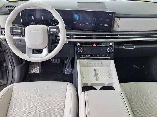 Used 2025 Hyundai Santa Fe SEL FWD image 22
