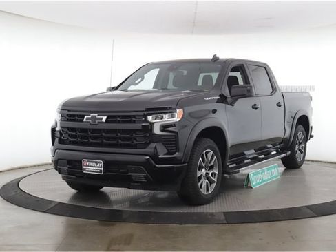 Used 2023 Chevrolet Silverado 1500 RST w/ Protection Package AWD/4WD image 10