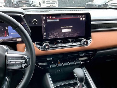 Certified 2024 GMC Canyon AT4 w/ Technology Package image 6