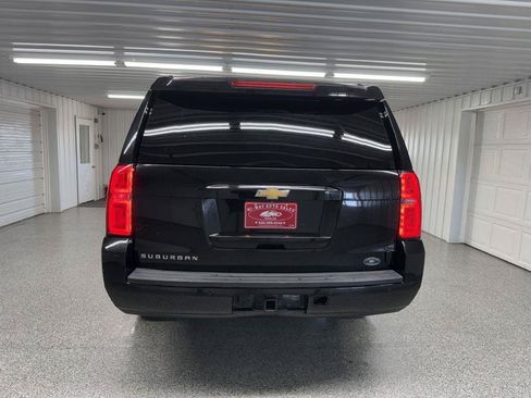 Used 2015 Chevrolet Suburban LT AWD/4WD image 5