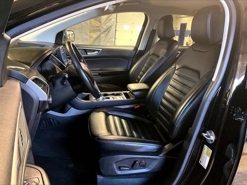 Used 2023 Ford Edge SEL image 20