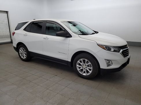 Used 2021 Chevrolet Equinox LS image 11