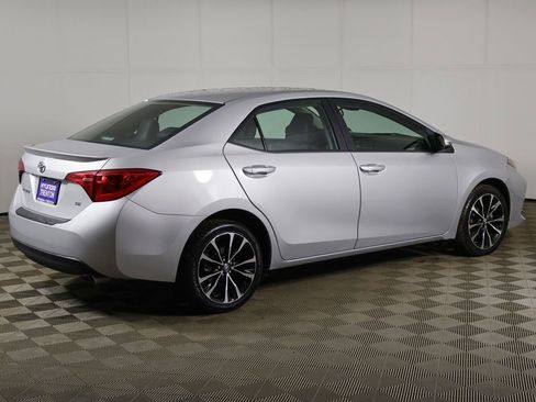 Used 2019 Toyota Corolla SE FWD image 6