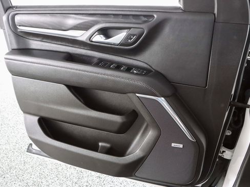 Used 2023 GMC Yukon Denali image 28