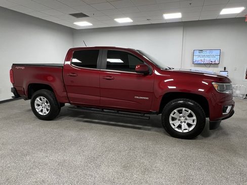 Used 2018 Chevrolet Colorado LT w/ LT Convenience Package image 15