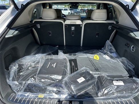 New 2026 Genesis GV80 3.5T e-SC image 16