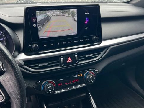 Certified 2024 Kia Forte GT-Line FWD image 22