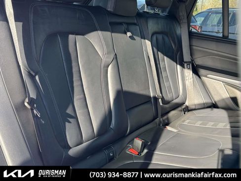 Used 2021 BMW X5 xDrive40i w/ Premium Package image 31