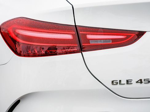 New 2026 Mercedes-Benz GLE 450 4MATIC Coupe image 8