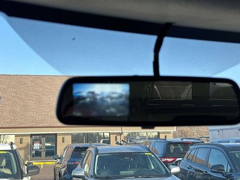 Used 2023 Chevrolet Express 3500 LS image 25