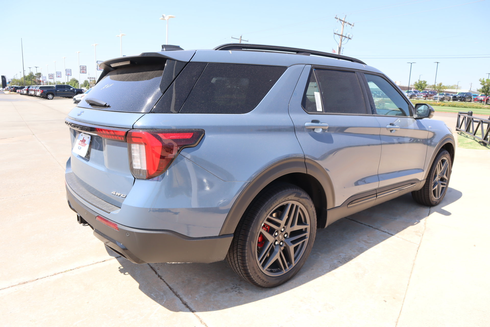 New 2026 Ford Explorer ST-Line w/ ST-Line Street Pack AWD/4WD image 25