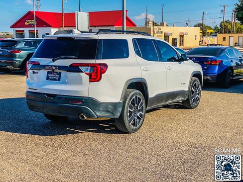 Used 2021 GMC Acadia SLE w/ Elevation Edition image 7