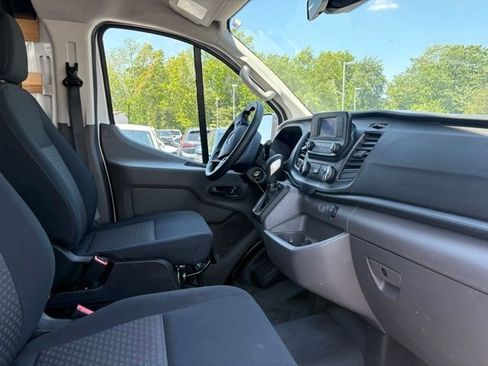 Used 2024 Ford Transit 250 Low Roof w/ Exterior Upgrade Package RWD image 21