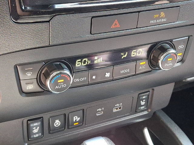 Used 2022 Nissan Frontier SV AWD/4WD image 18