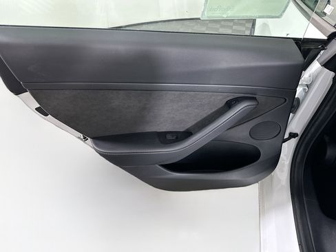 Used 2022 Tesla Model 3 RWD image 26