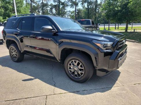 Certified 2025 Toyota 4Runner SR5 RWD image 9