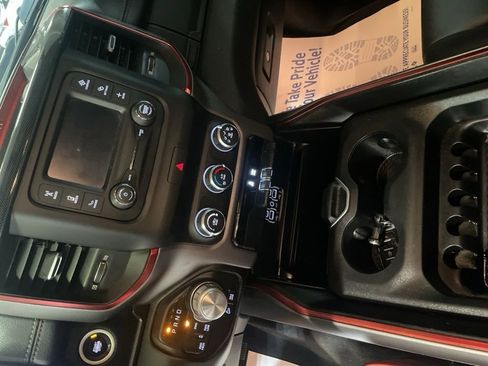 Used 2019 RAM 1500 Rebel AWD/4WD image 21