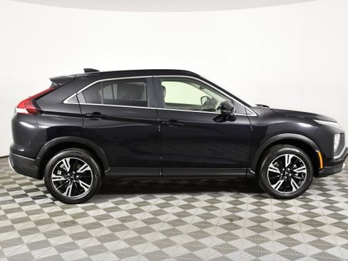 Used 2024 Mitsubishi Eclipse Cross SE AWD/4WD image 5